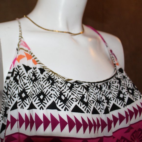 Back Cross Tank - Picture 2 of 5